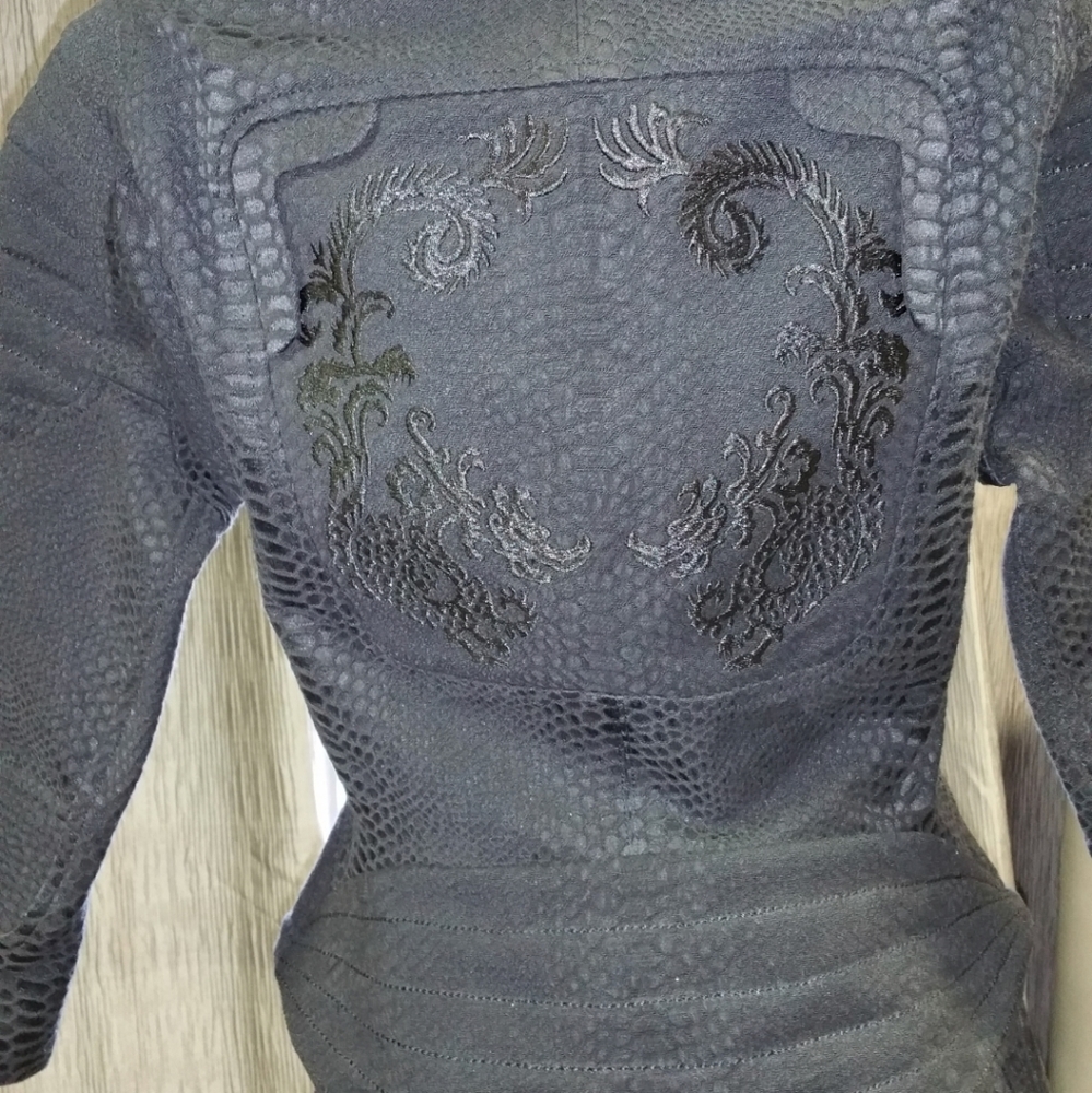 2 piece suit (skirt/jacket)